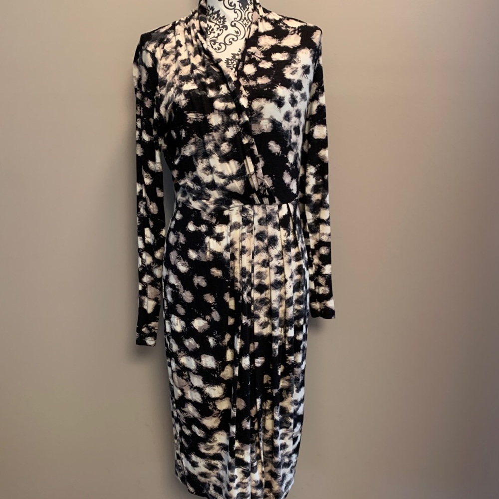 Karen Kane Size L Black, Cream, and Tan Dress